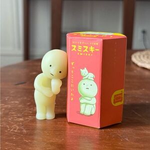 Smiski Living Series Thinking (Authentic)